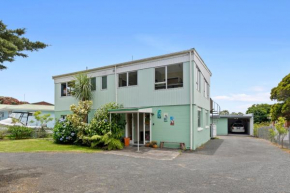 Tahuna Family Escape - Paihia Holiday Home, Paihia